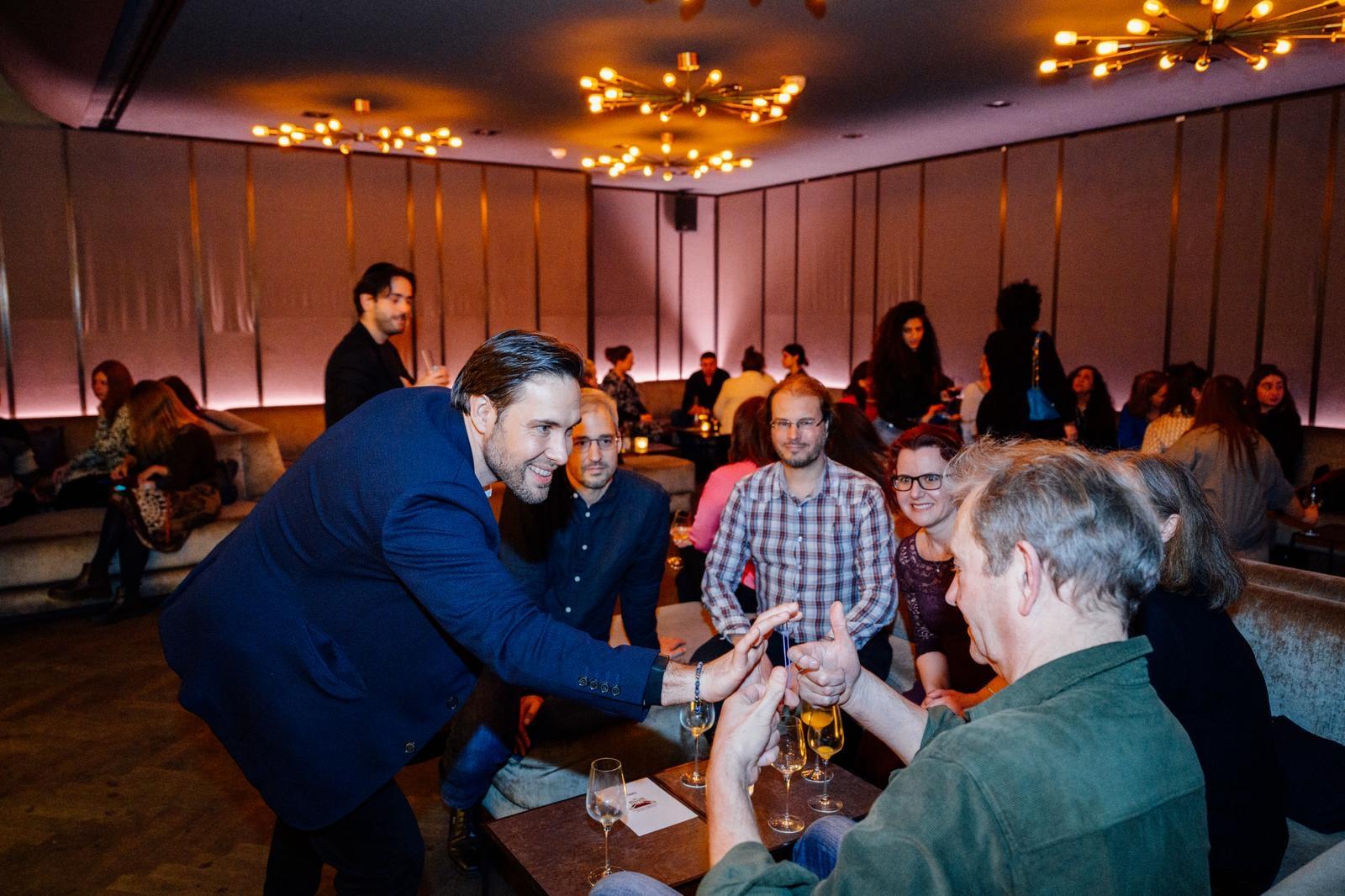 Tischzauberei am Loungetisch